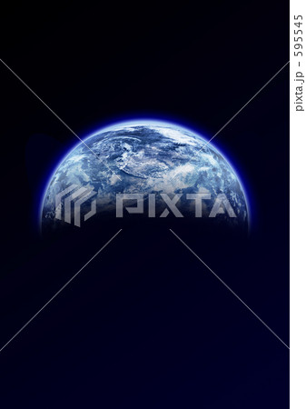 宇宙に浮かぶ青い星 595545