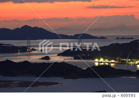 早朝の芸予諸島 600593