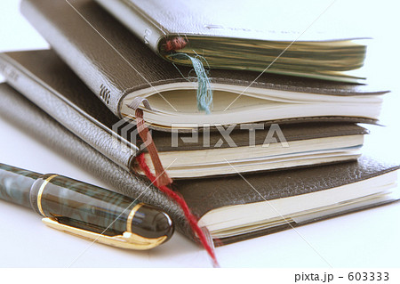手帳とペン 手帳とペン 603333