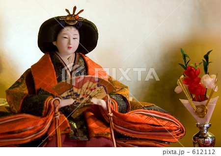 おひな様と桃の花 612112