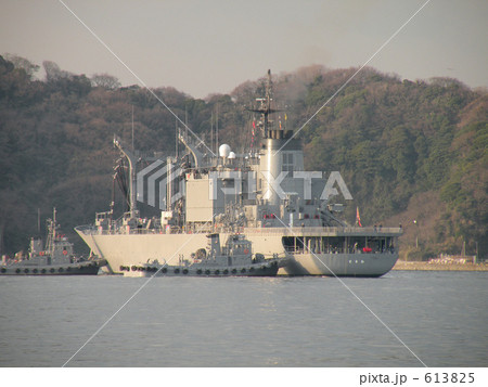 自衛隊の輸送艦 自衛隊の輸送艦 613825