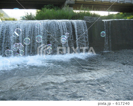 シャボン玉とんだ 617240