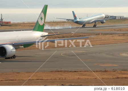 関西空港の旅客機 関西空港の旅客機 618010