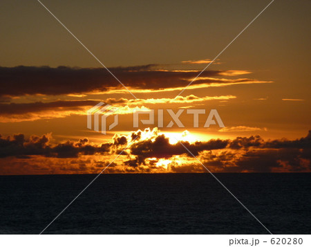 イースター島の夕焼け イースター島の夕焼け 620280