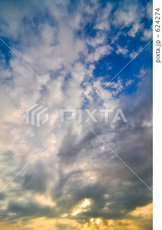 素材 写真 販売 フォト 画像 綺麗な空 綺麗な雲の写真素材
