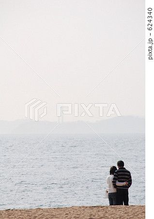 夫婦寄り添って 624340