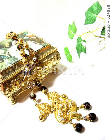 イタリア生まれの宝石箱 624828