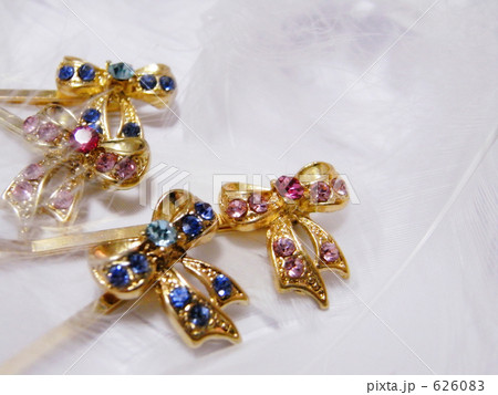 ラインストーンのヘアアクセサリー 626083