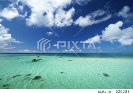 下地島エメラルドグリーンの海 626288