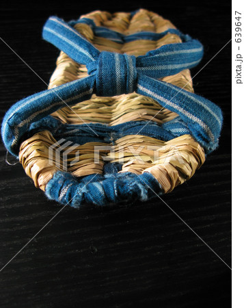 鼻緒が松阪木綿の藁草履 鼻緒が松阪木綿の藁草履 639647