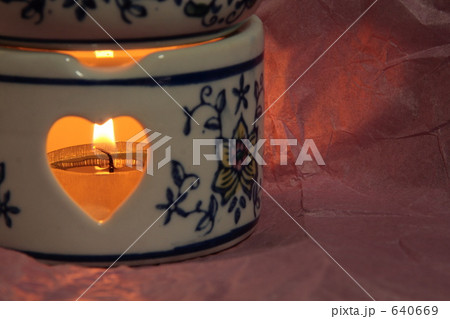 白磁のアロマポット 白磁のアロマポット 640669