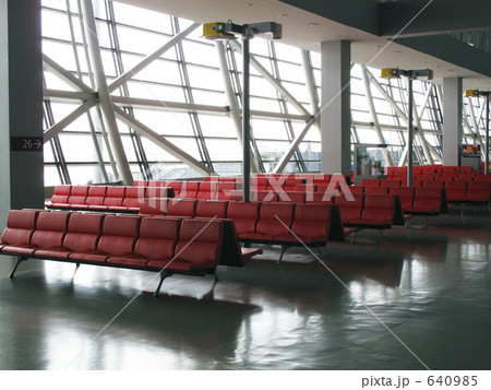 空港の待合 640985