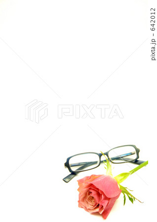 メガネと薔薇 642012