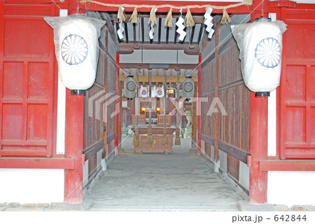 桜井神社の割拝殿 桜井神社の割拝殿 642844