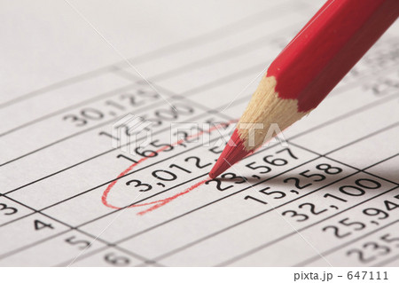 売上げの数字 647111