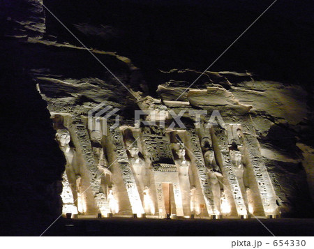 アブ・シンベル小神殿　ネフェルタリ　エジプト　ヌビア遺跡 654330