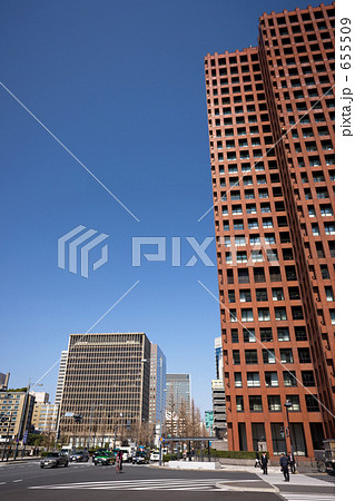 丸の内のオフィスビル 655509