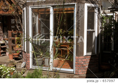 庭のサンルーム 657097