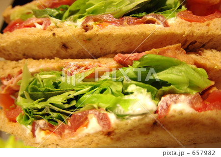 BLTサンドイッチ 657982