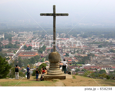 十字架の丘 658298