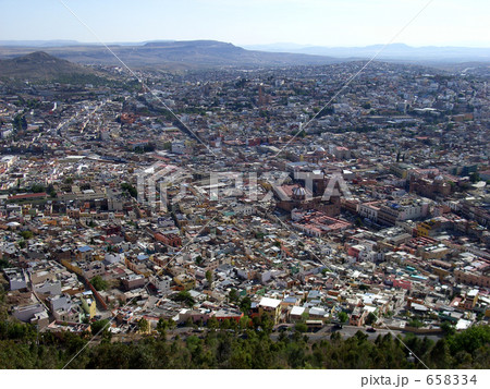 サカテカスの街並み 658334