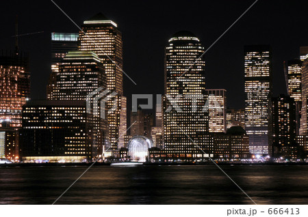 ワールド・ファイナンシャル・センターの夜景 666413