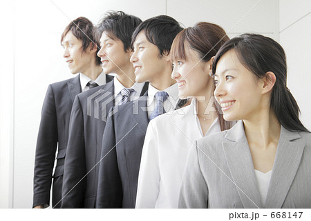 チームプレイ 668147