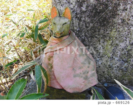 笠間神社のおいなりさん 669126