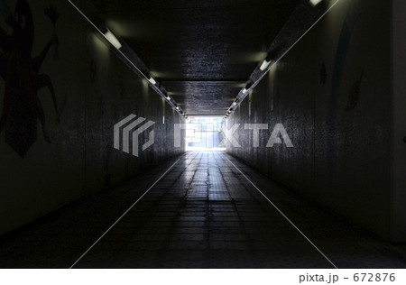 地下道 672876