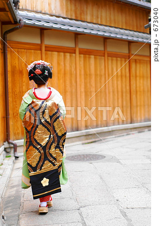 舞妓（祇園・石塀小路） 673040