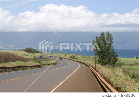 海沿いの道 673906