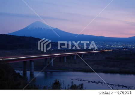 富士と東名高速2 676011