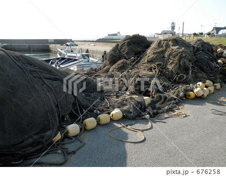 漁港の漁網 676258