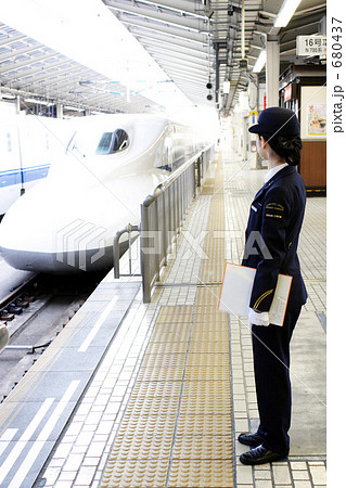 アシスタントパーサー 680437