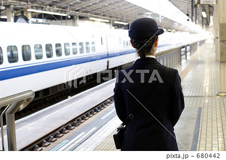 アシスタントパーサー 680442