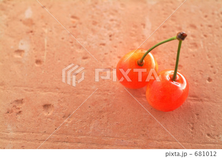 さくらんぼ 681012