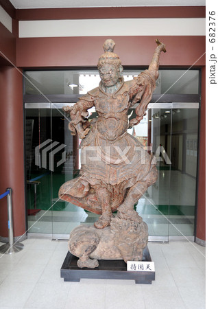 浅草寺・持国天像 682376