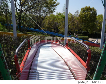 ローラーすべり台入り口 684129