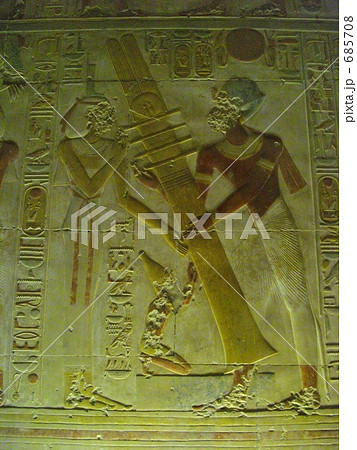 アビドス　セティ1世葬祭殿　ジェド柱を起こす王 685708