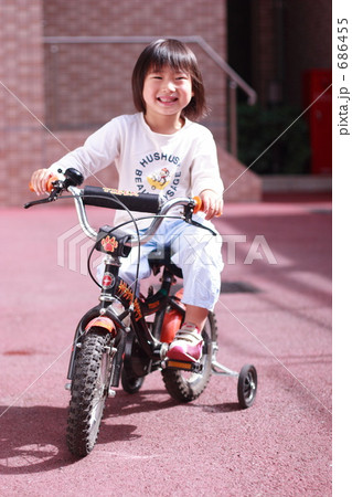 自転車の練習 686455