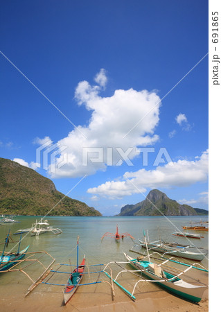 ビーチリゾート 691865