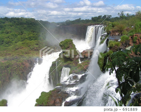 南米イグアスの滝アルゼンチン側 691889