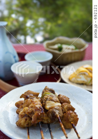 春の酒宴 春の酒宴 692121