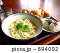 讃岐うどん釜玉とおにぎり 694092