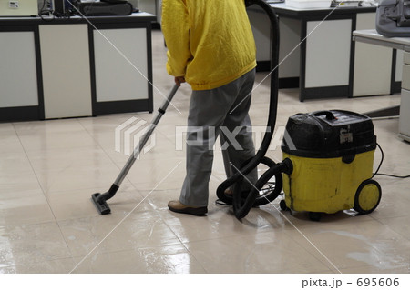 床清掃 695606