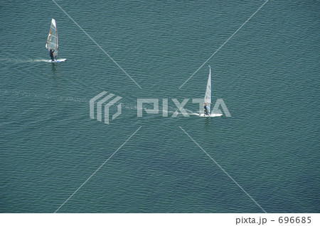 バードアイ(高度115Mから。ウインドサーフィン) バードアイ(高度115Mから。ウインドサーフィン) 696685