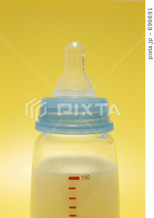 哺乳瓶 哺乳瓶 696691