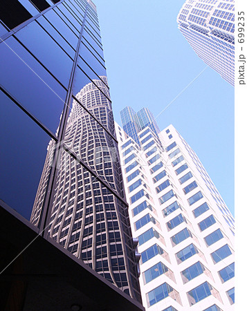 高層ビル 高層ビル 699235