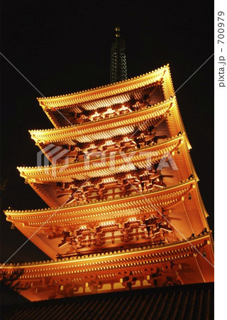 浅草寺の五重塔 浅草寺の五重塔 700979