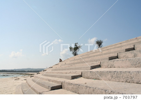 護岸の一コマ 護岸の一コマ 703797